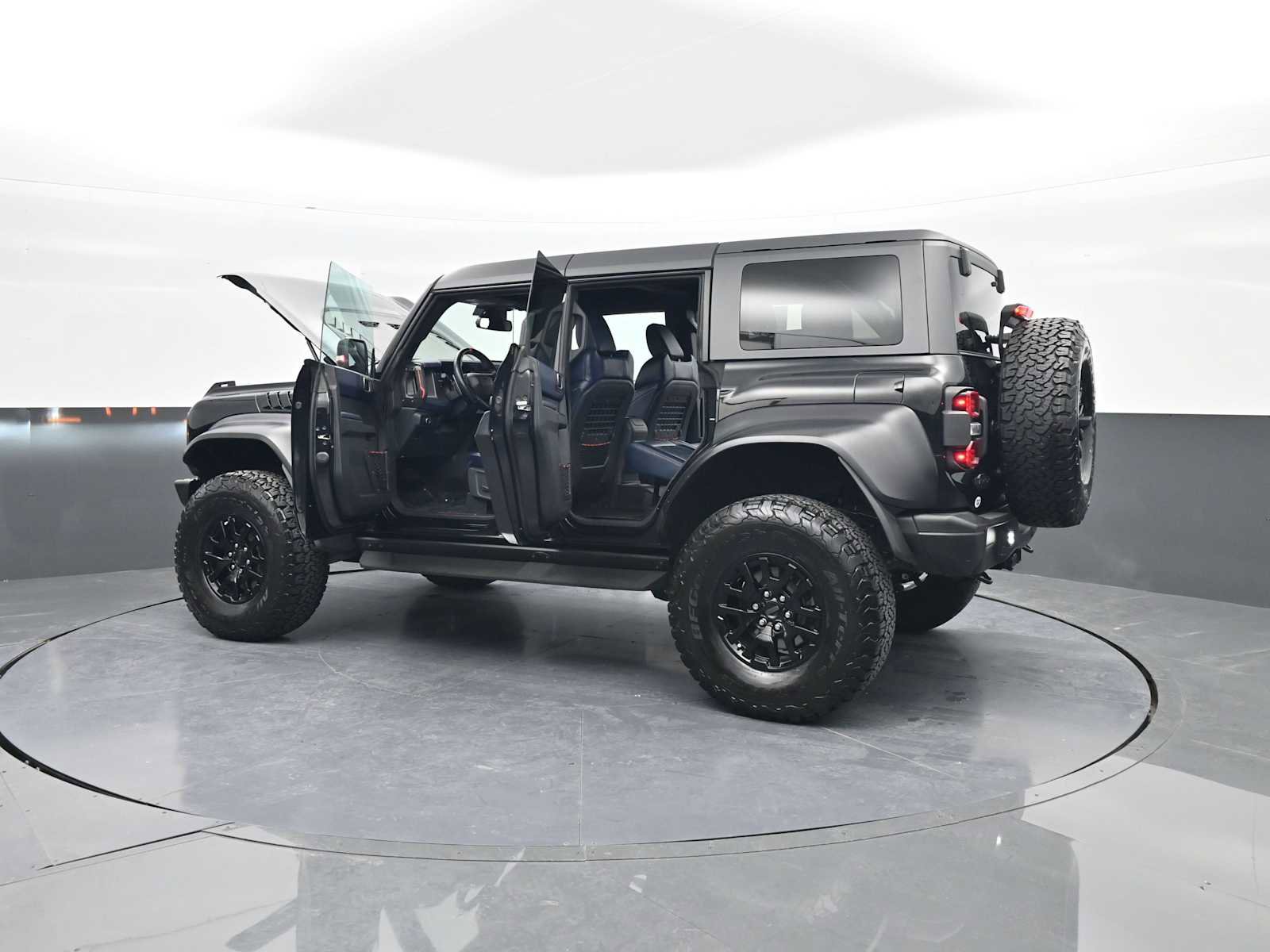 Used 2022 Ford Bronco Raptor image 46