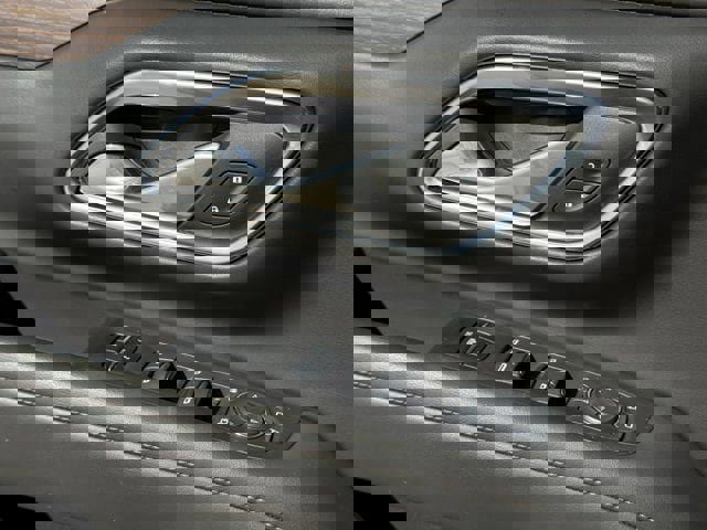 Used 2024 Chevrolet Suburban High Country w/ Premium Package image 27