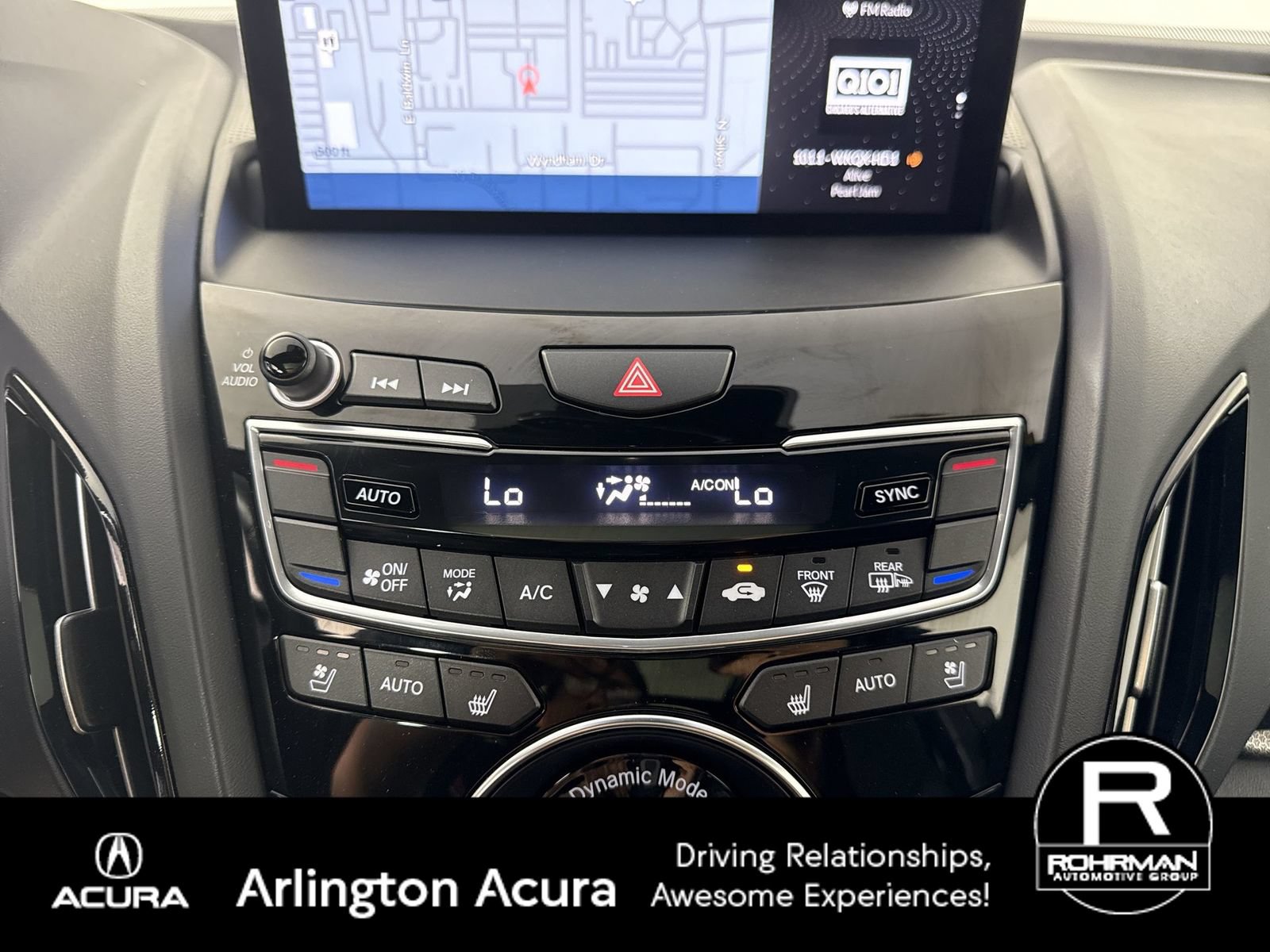 Used 2025 Acura RDX w/ Advance Package AWD/4WD image 10