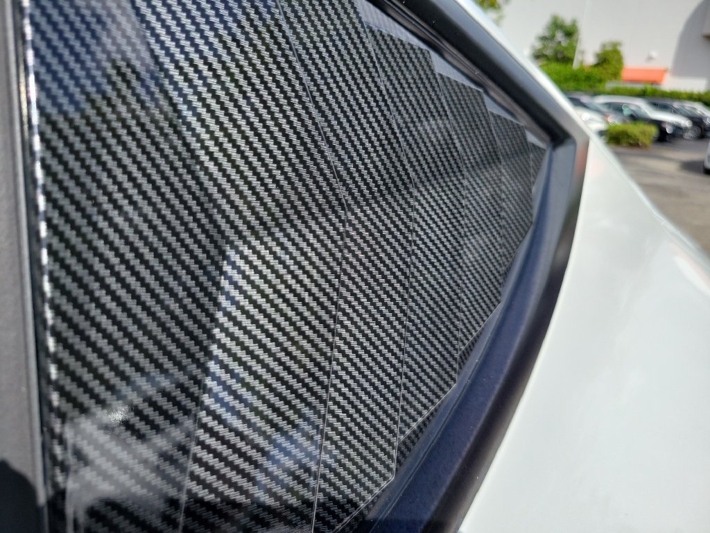 Used 2024 Tesla Model Y Long Range AWD/4WD image 40