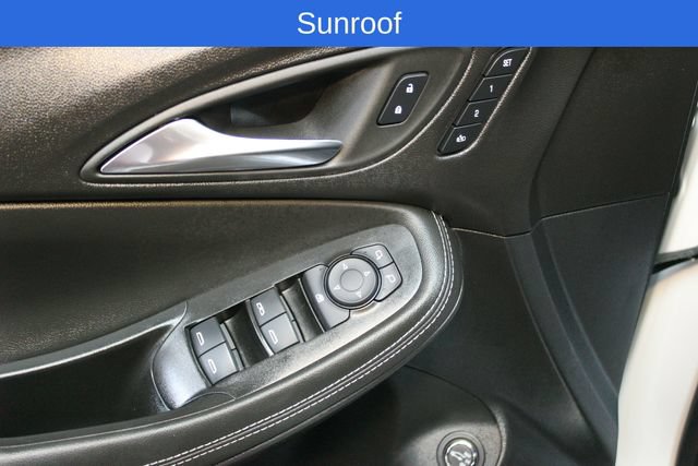 Used 2025 Buick Encore GX Avenir w/ Avenir Technology Package AWD/4WD image 18