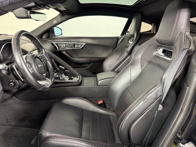 Used 2019 Jaguar F-TYPE Coupe image 9