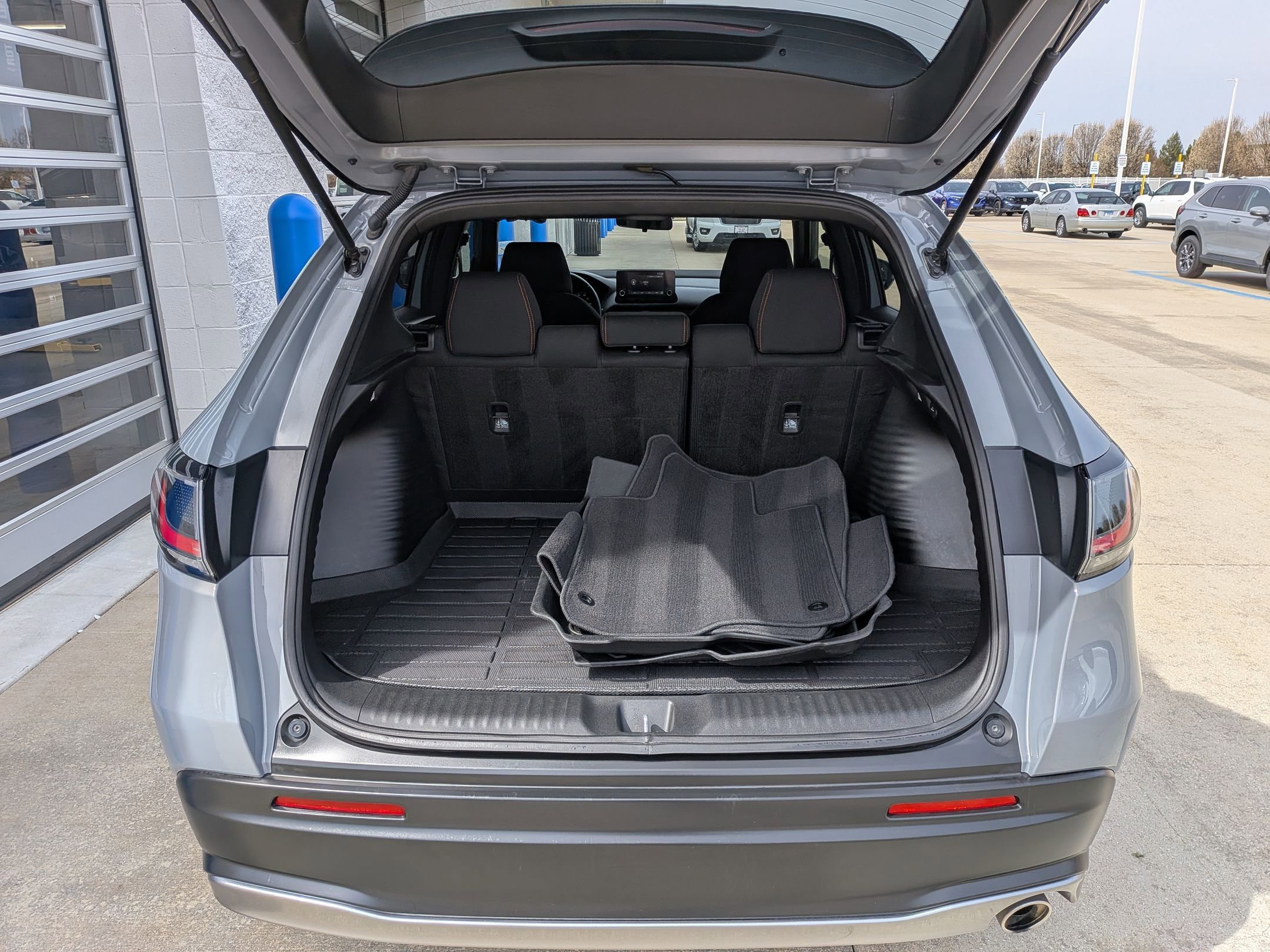 Used 2024 Honda HR-V Sport image 25