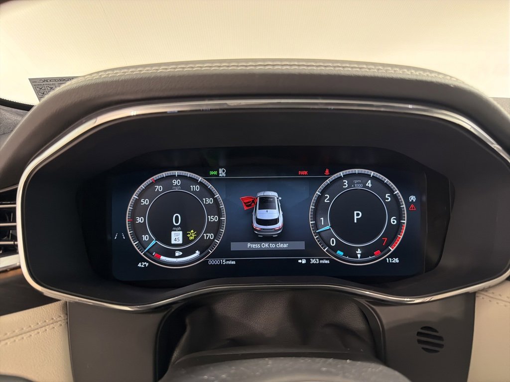 New 2026 Jaguar F-PACE R-Dynamic S image 15