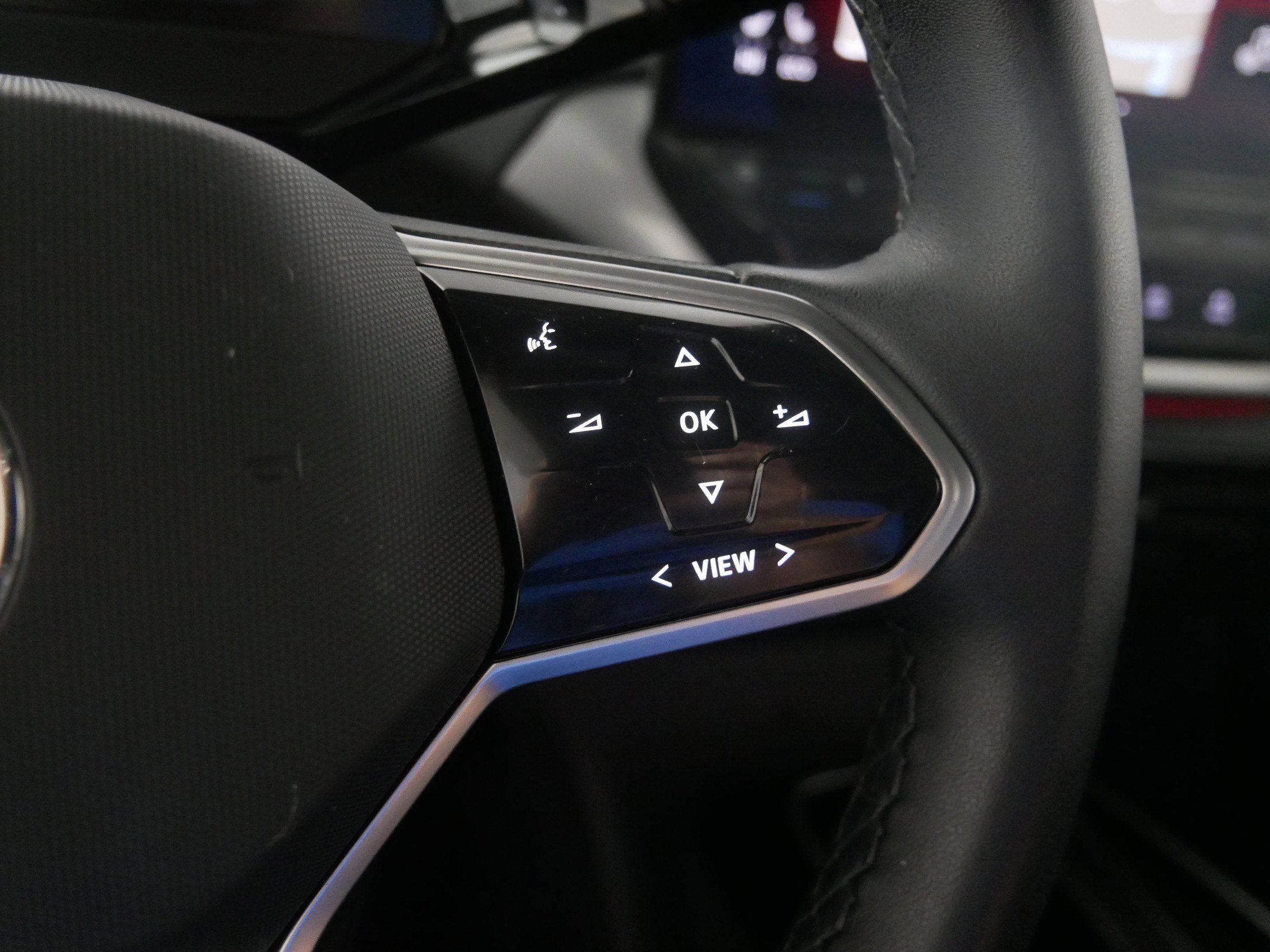 Used 2023 Volkswagen ID.4 Pro S image 28