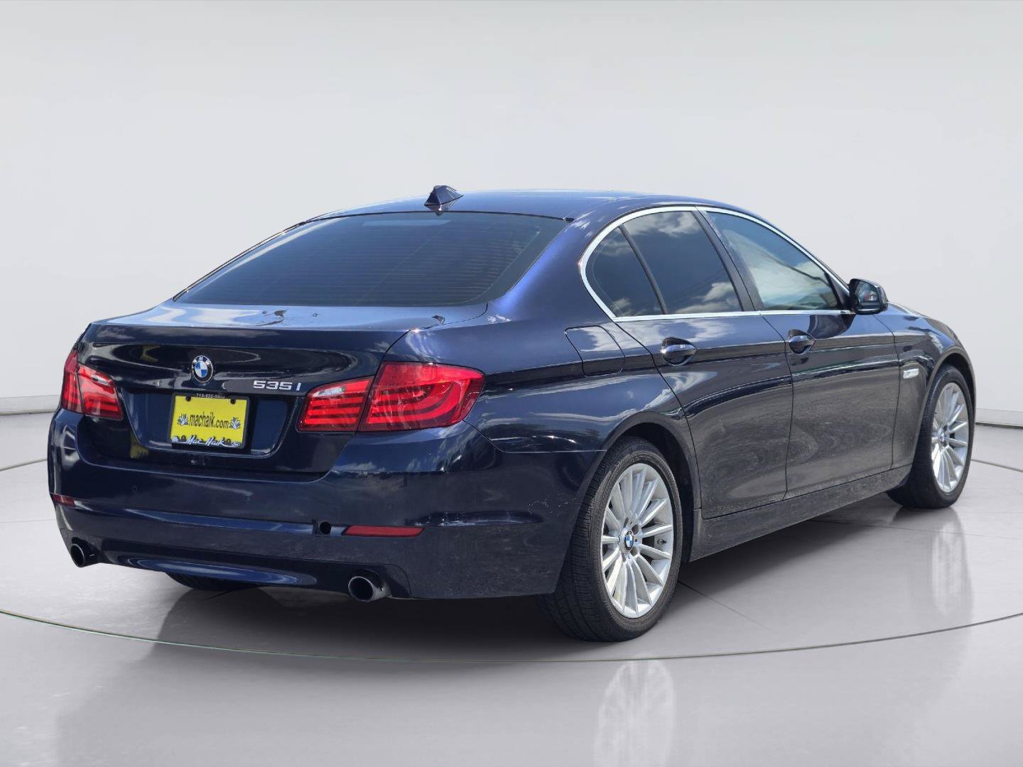 Used 2011 BMW 535i Sedan RWD image 8