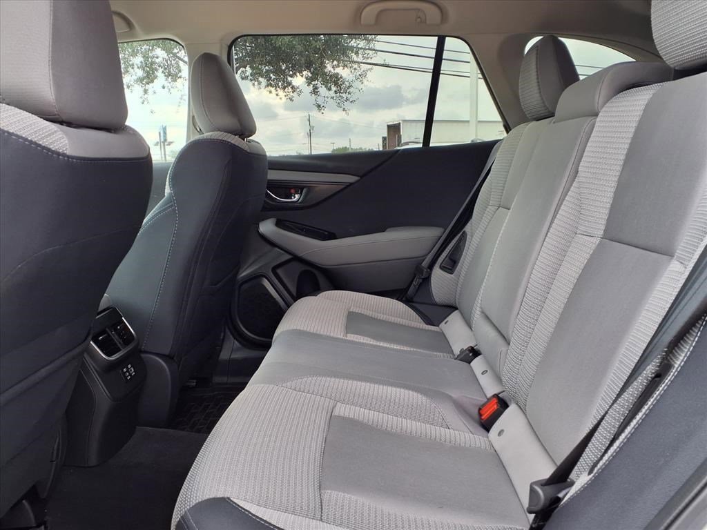 Used 2025 Subaru Outback Premium w/ Popular Package #1A image 5