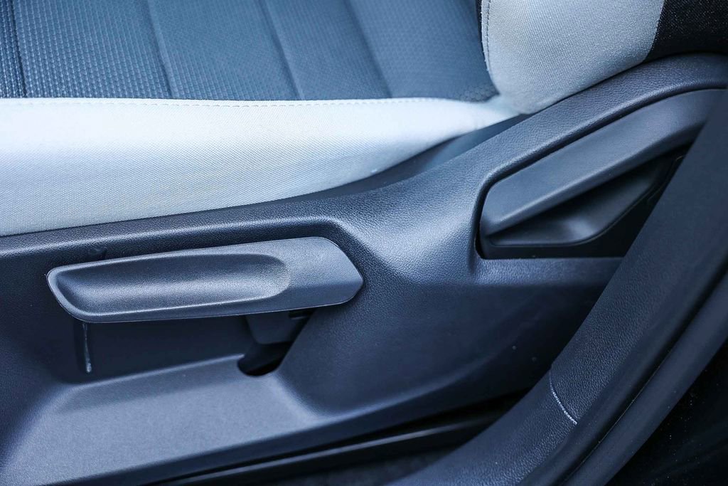 New 2026 Volkswagen Taos S image 33