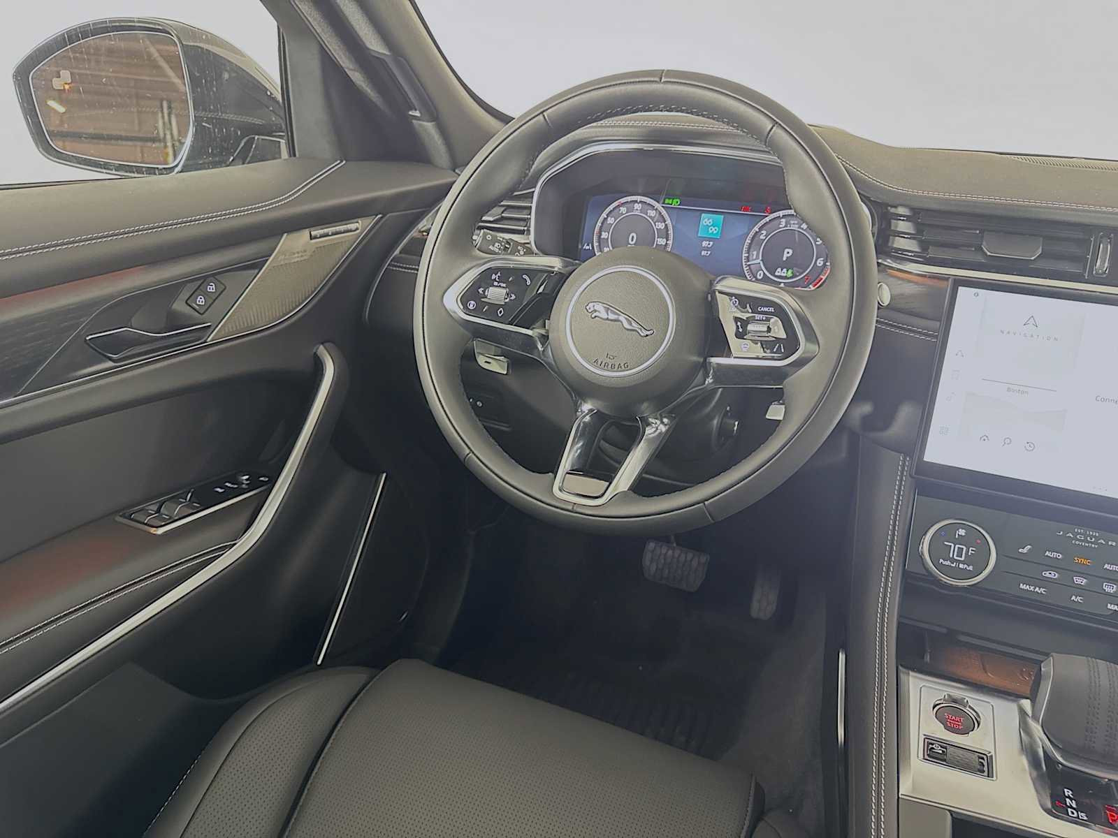 New 2026 Jaguar F-PACE R-Dynamic S image 21