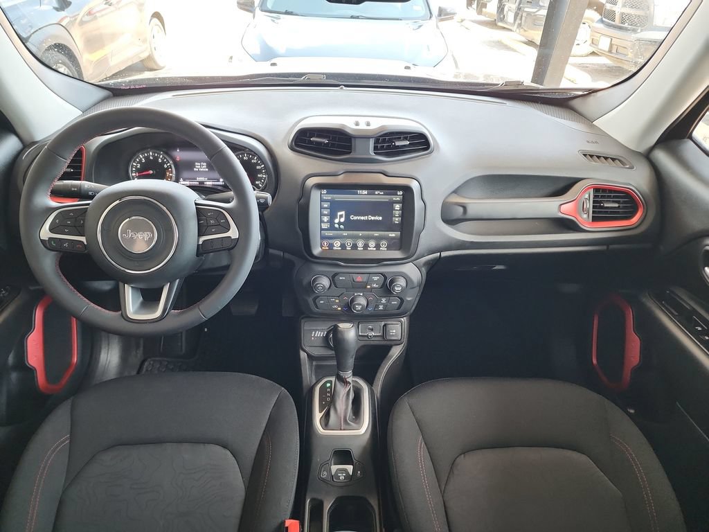 Used 2023 Jeep Renegade Trailhawk AWD/4WD image 18