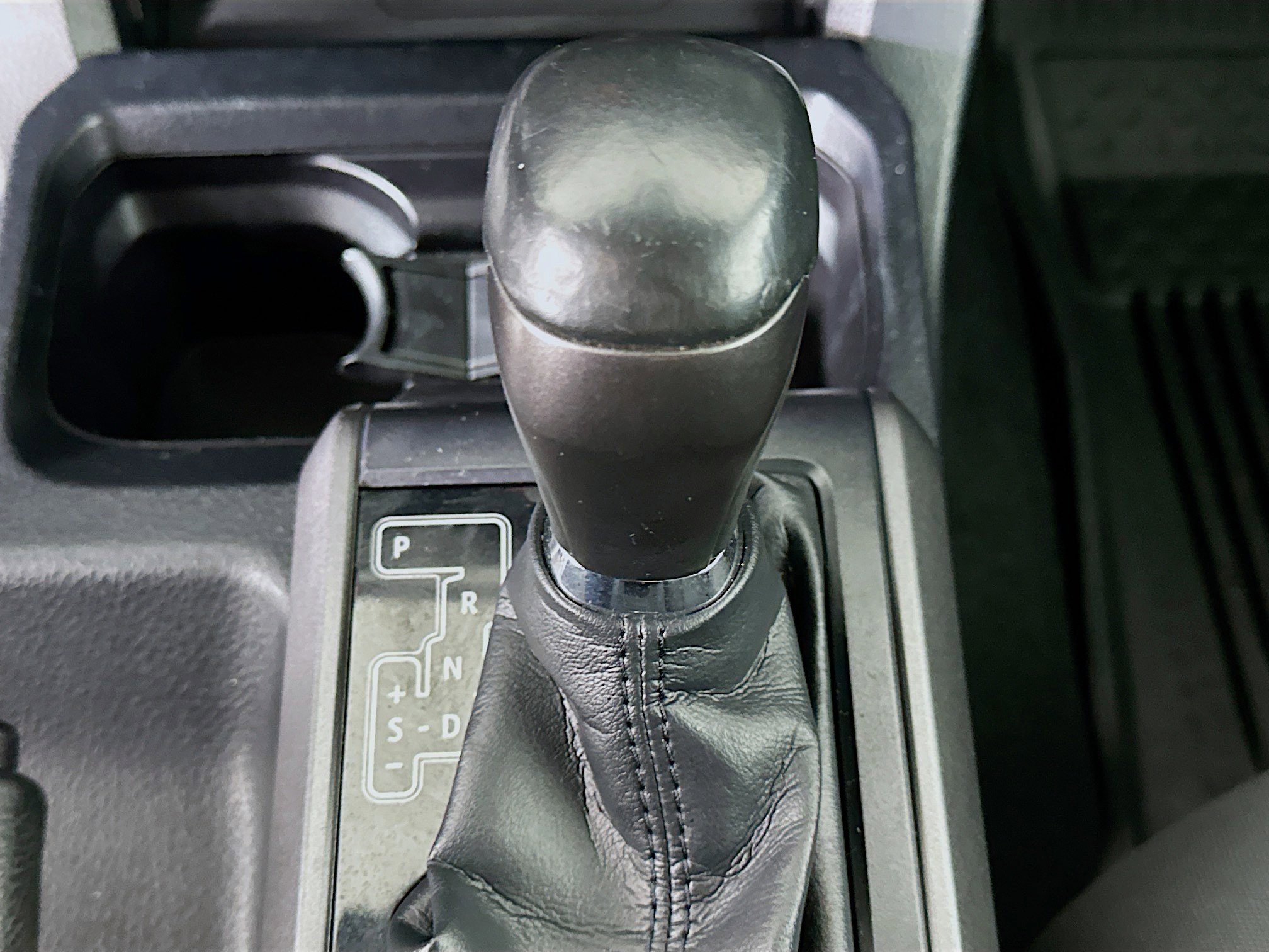 Used 2019 Toyota Tacoma TRD Off-Road w/ Four Season Floor Mat Package image 24