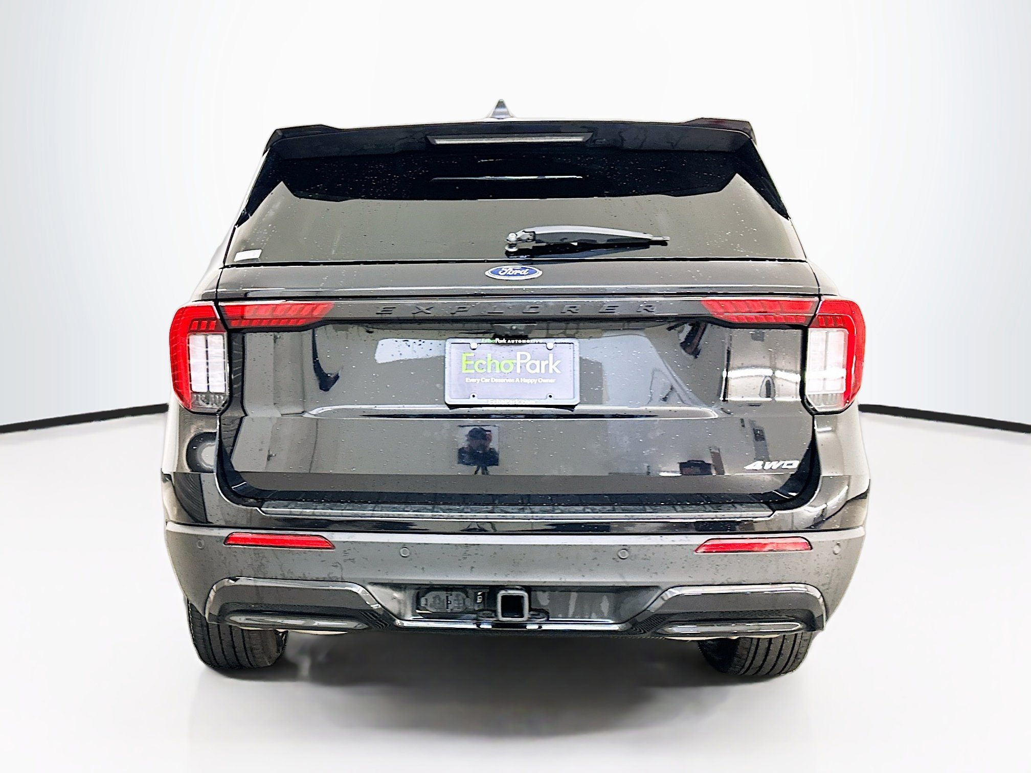 Used 2025 Ford Explorer ST-Line image 7