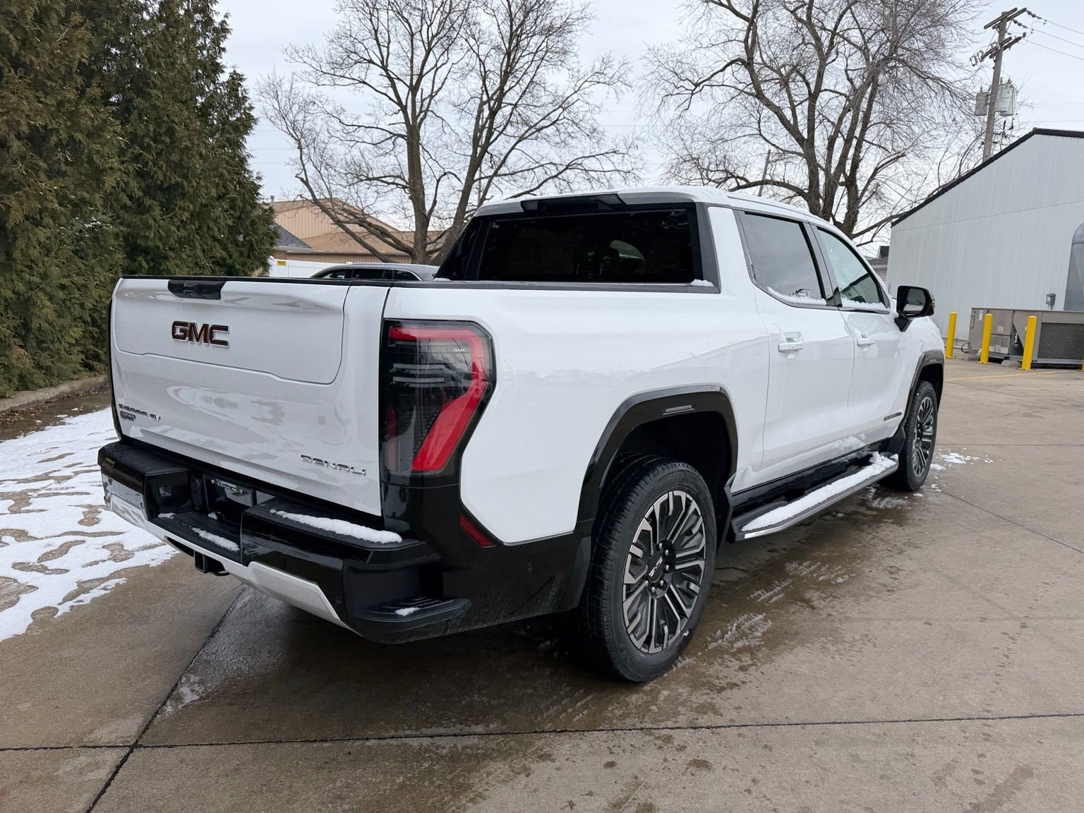 New 2026 GMC Sierra EV Denali image 33