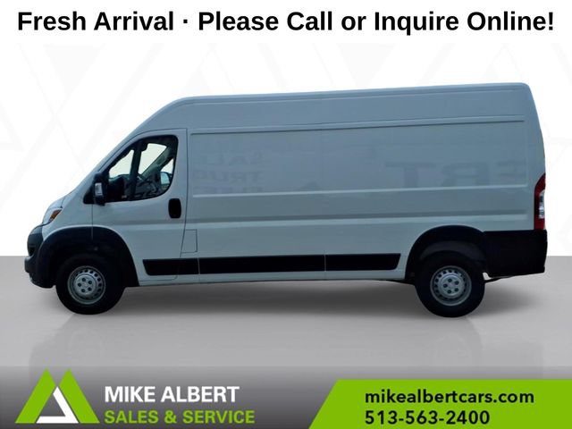 Used 2025 RAM ProMaster 2500 w/ Convenience Group FWD image 4