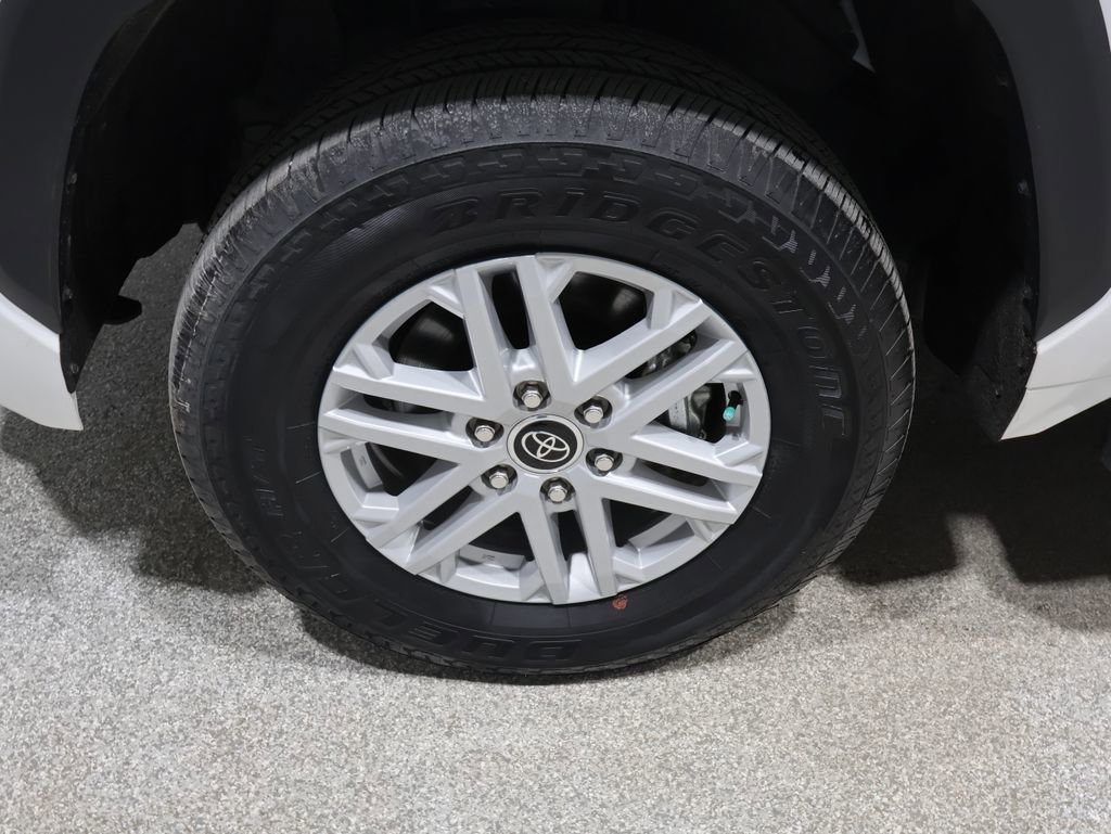 Used 2024 Toyota Tundra SR5 w/ SR5 Convenience Package image 9