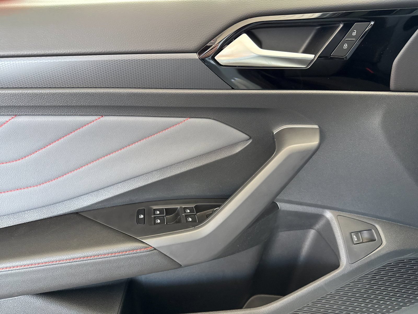 New 2026 Volkswagen Jetta GLI Autobahn FWD image 10
