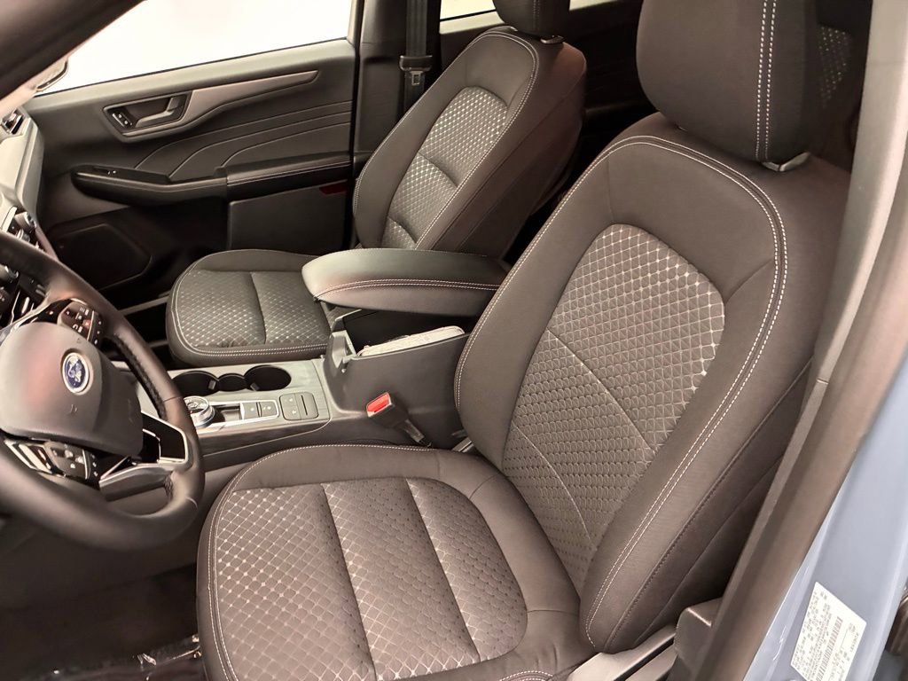 New 2026 Ford Escape Active w/ Cold Weather Package image 21