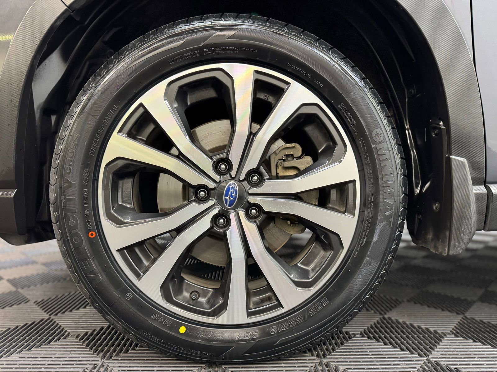 Used 2024 Subaru Forester Limited w/ POP Package 3 image 9