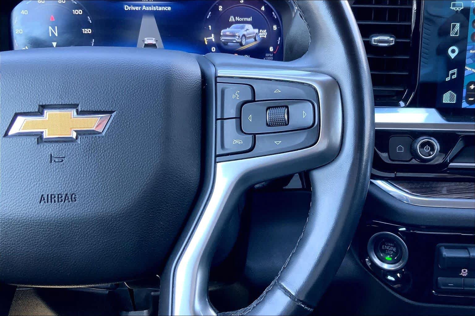 Used 2025 Chevrolet Silverado 1500 LT AWD/4WD image 41
