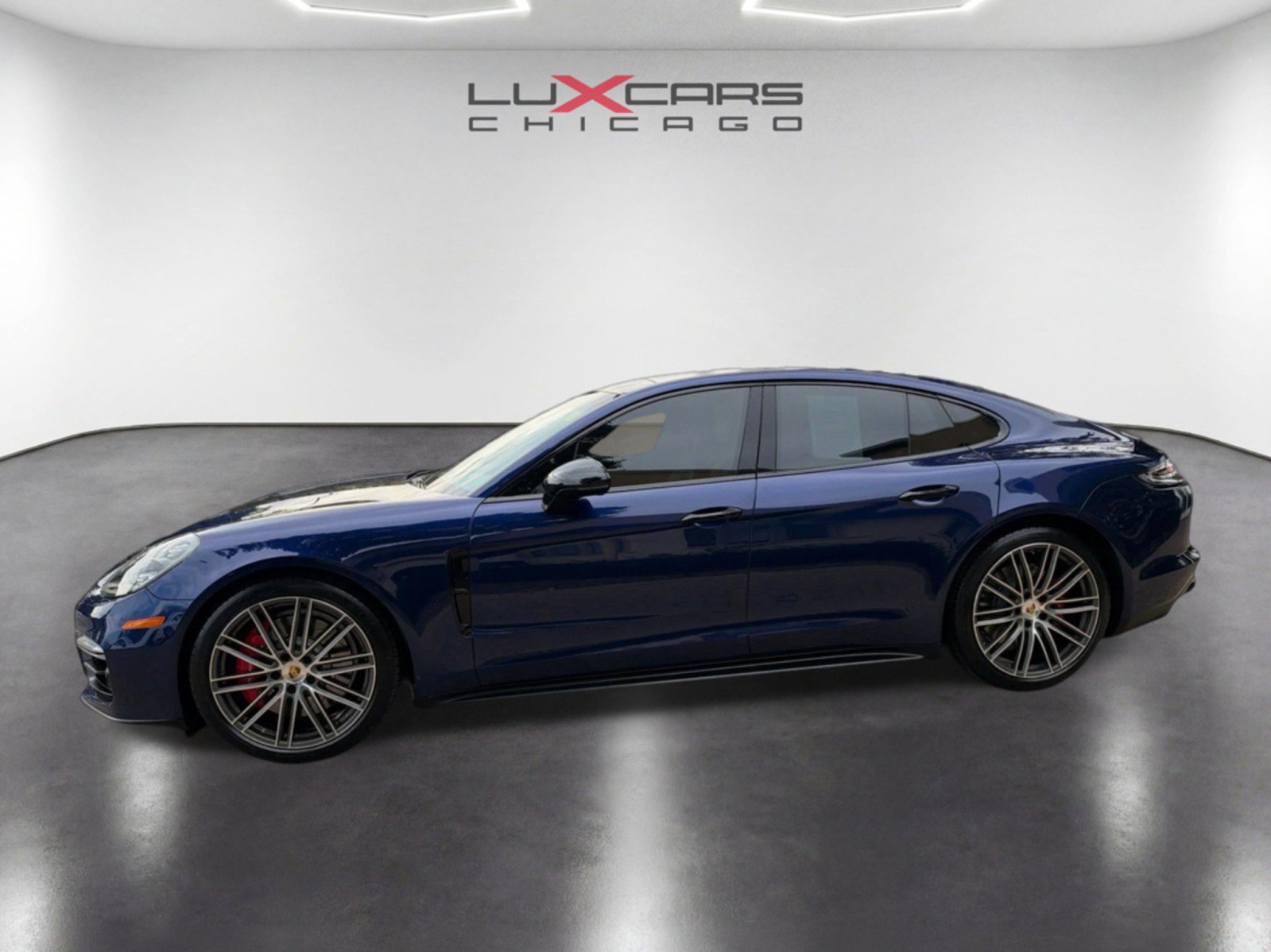 Used 2020 Porsche Panamera GTS AWD/4WD image 8