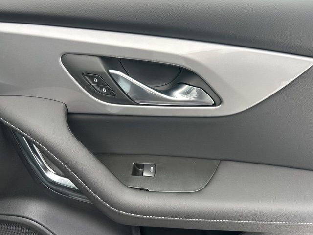 New 2026 Chevrolet Blazer LT w/ Midnight/Sport Edition image 18