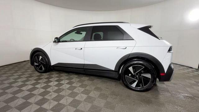 Used 2025 Hyundai Ioniq 5 SEL AWD/4WD image 8