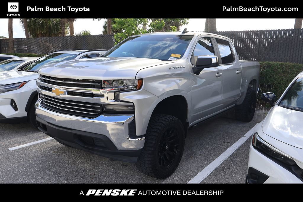 Used 2020 Chevrolet Silverado 1500 LT RWD image 1