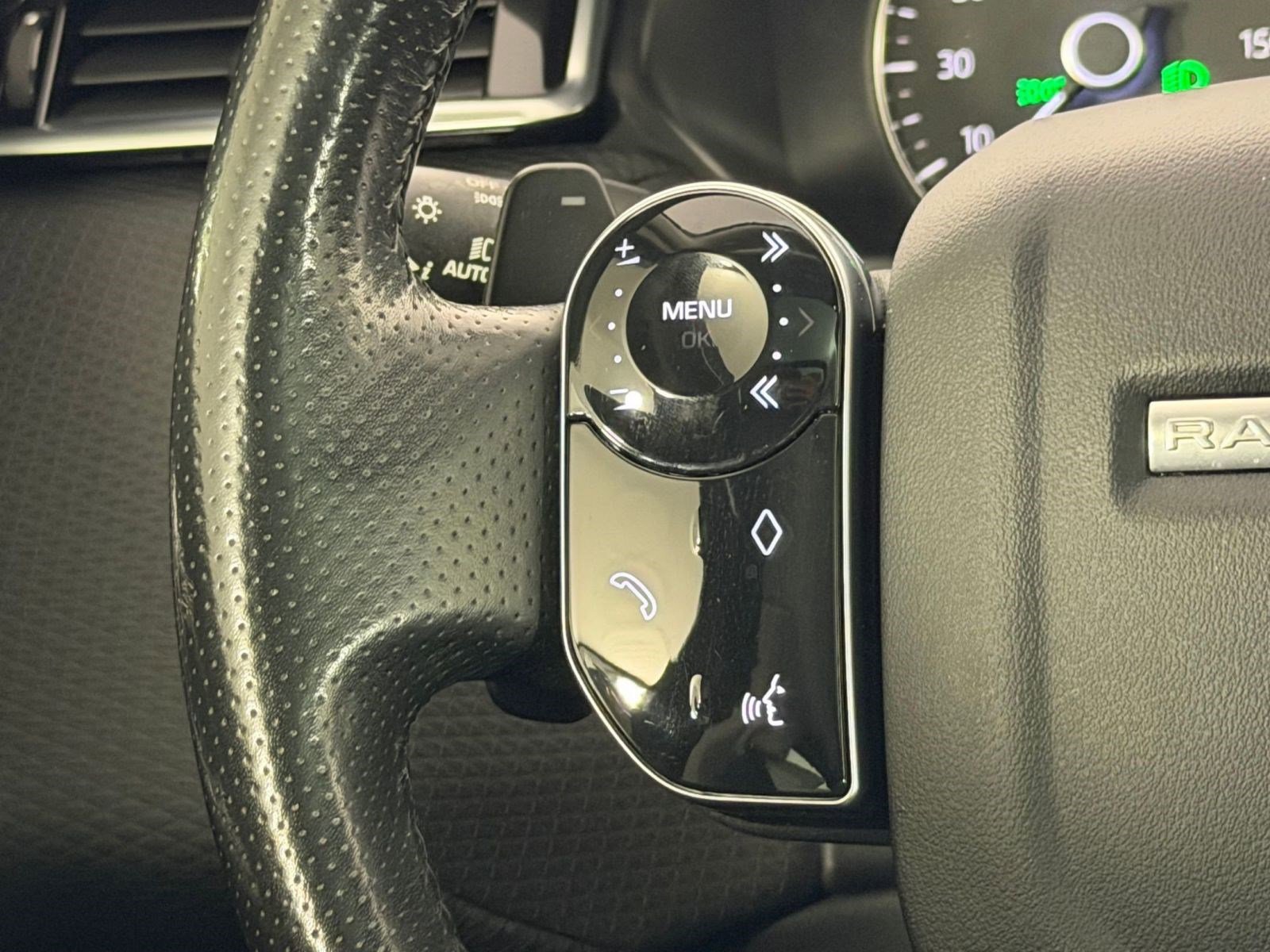 Used 2020 Land Rover Range Rover Velar S image 17