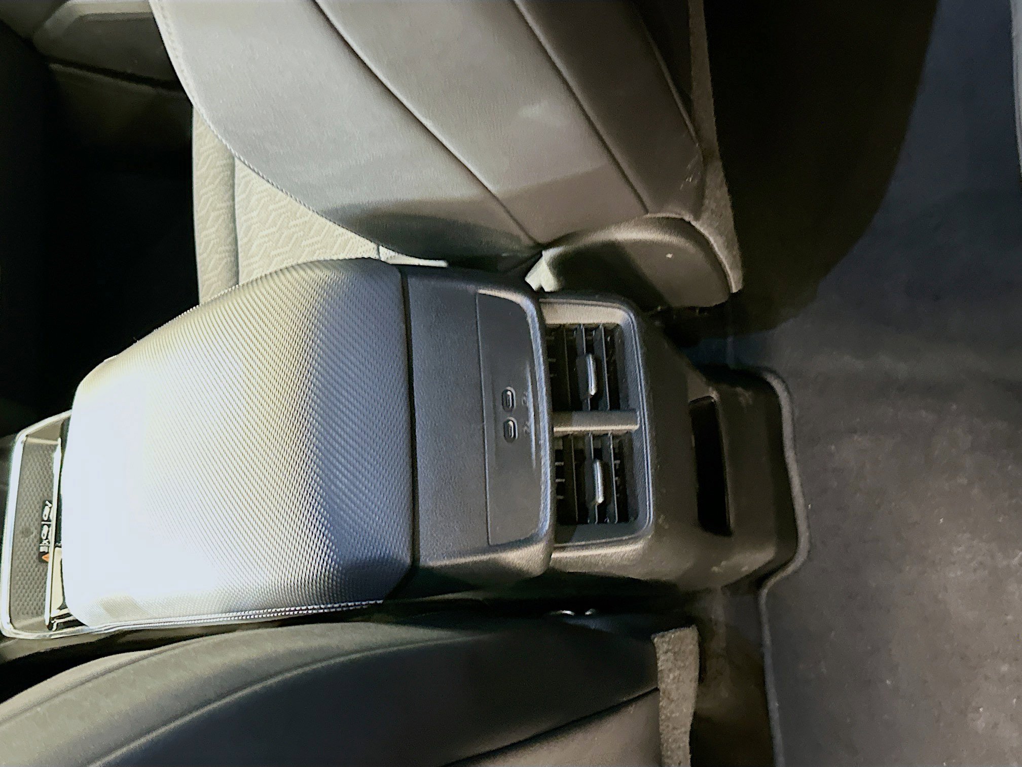 Used 2025 Chevrolet Equinox LT w/ Convenience Package II AWD/4WD image 28