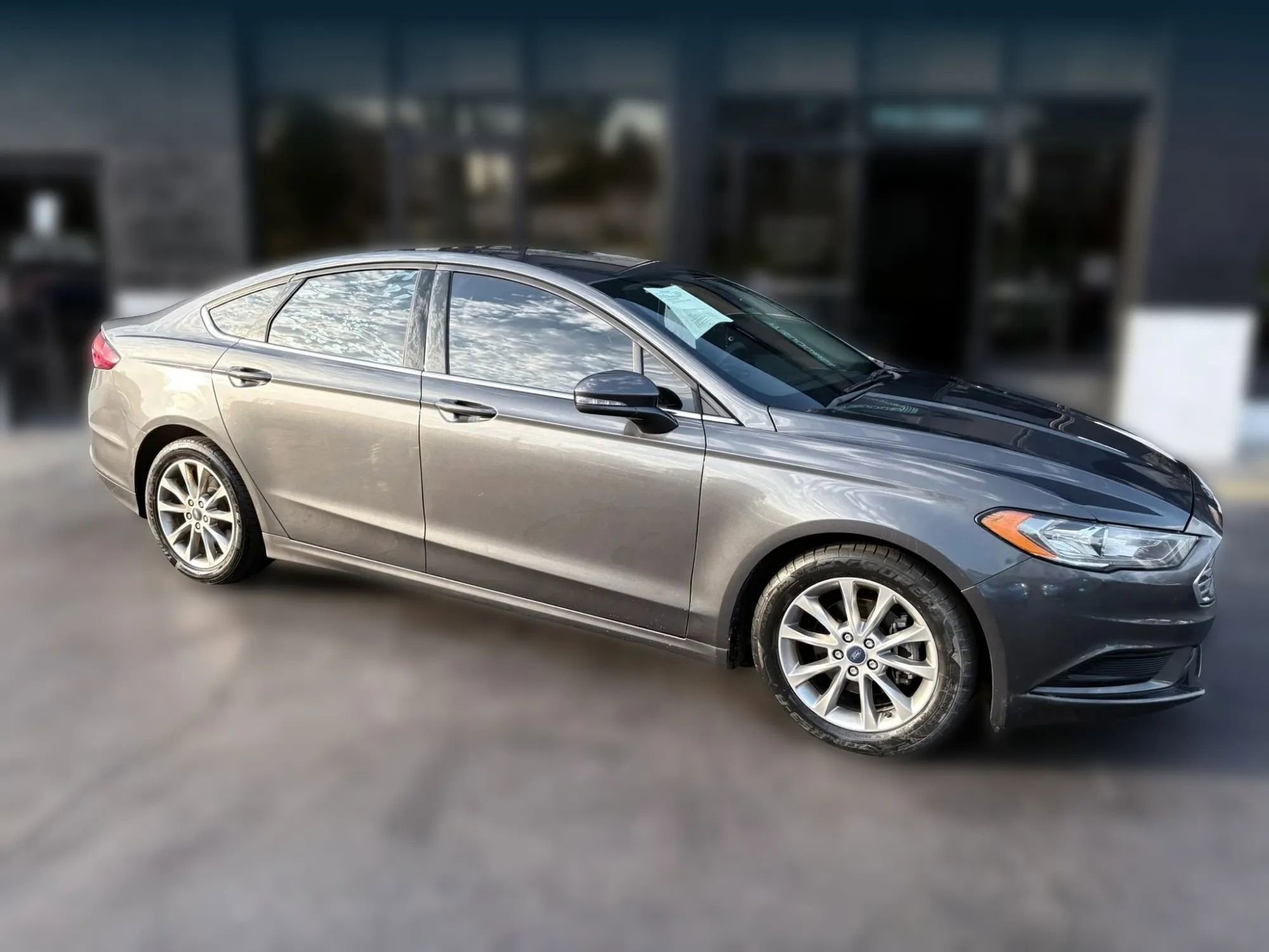 Used 2017 Ford Fusion SE image 7