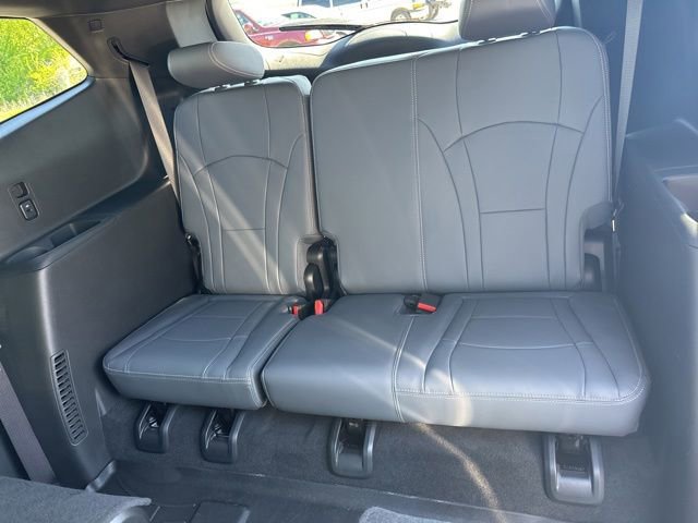 Used 2024 Buick Enclave Essence FWD image 54