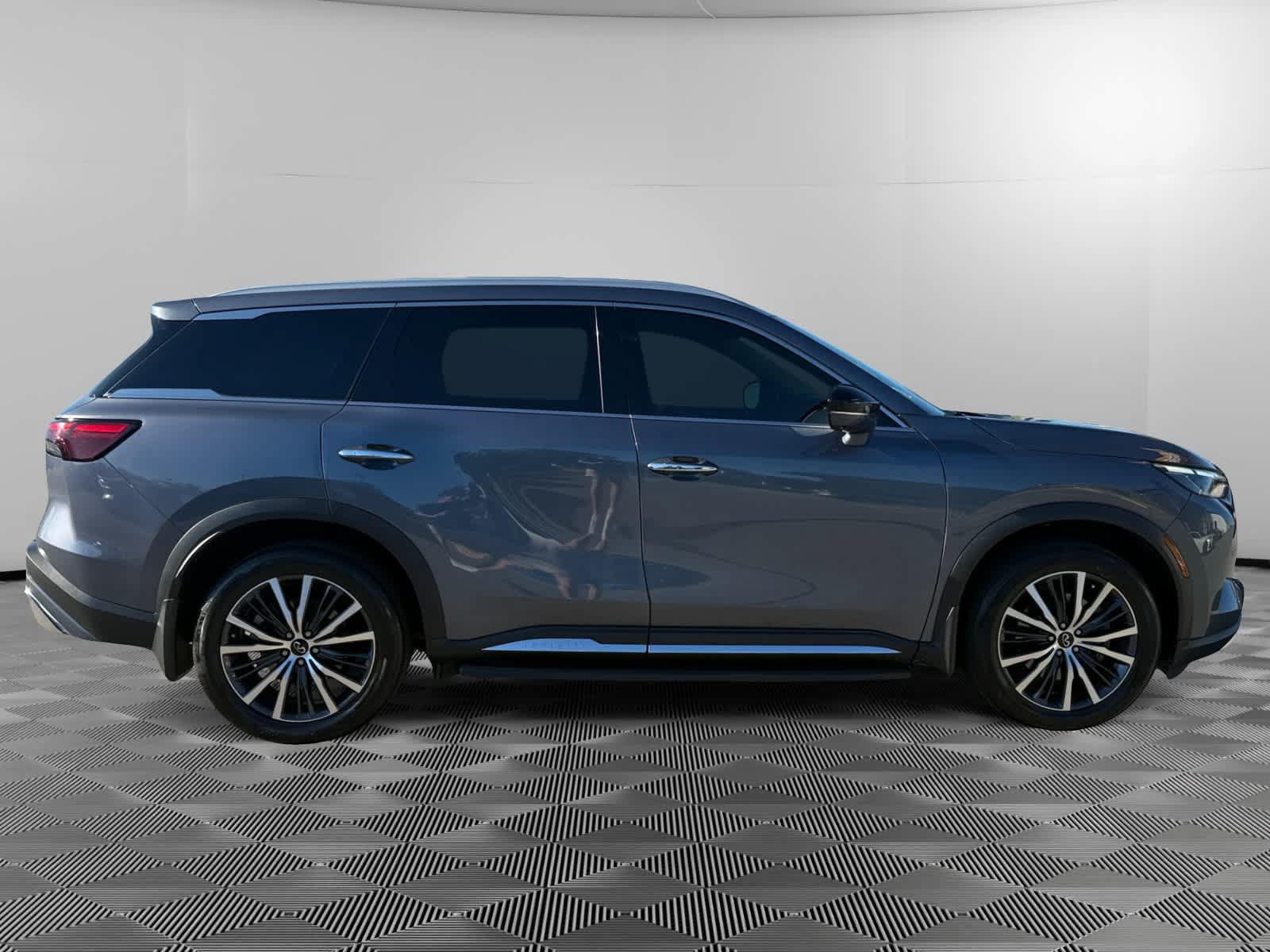 Used 2022 INFINITI QX60 Sensory w/ Vision Package AWD/4WD image 6
