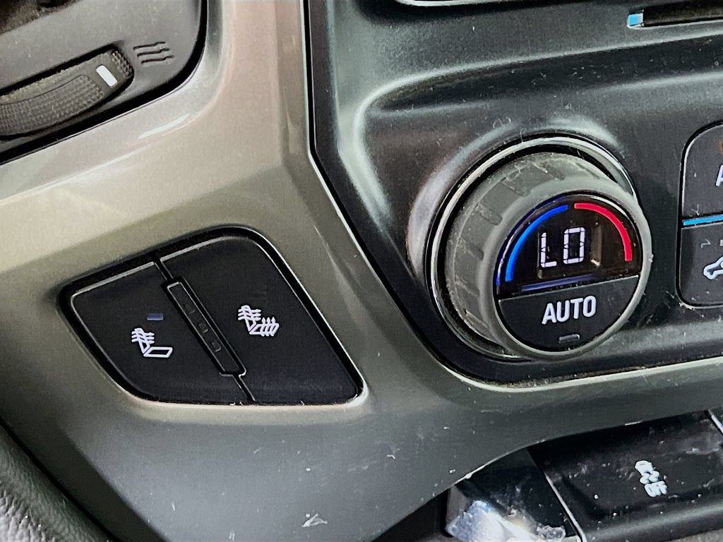 Certified 2018 Chevrolet Silverado 1500 LT w/ All Star Edition AWD/4WD image 19