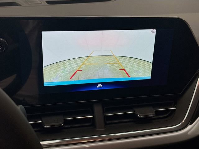 New 2026 Chevrolet Trax LT image 15