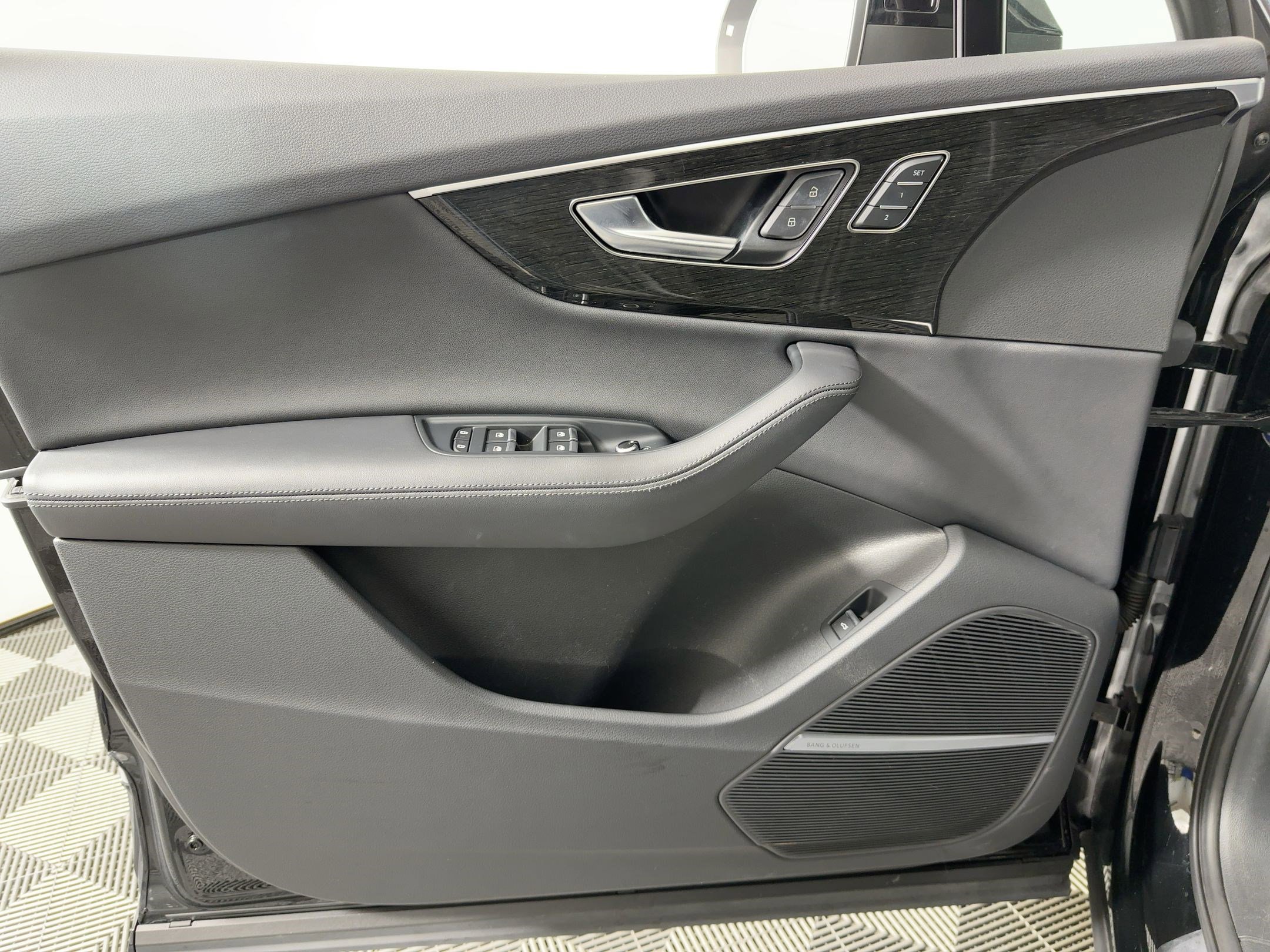 Used 2023 Audi Q7 3.0T Premium Plus image 19