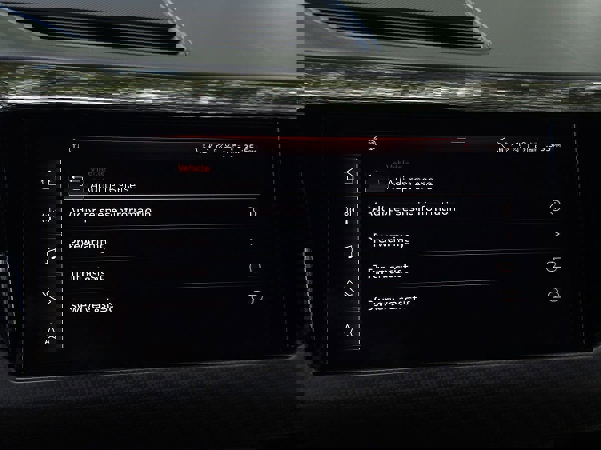 Used 2022 Audi RS e-tron GT w/ Carbon Performance Package image 56