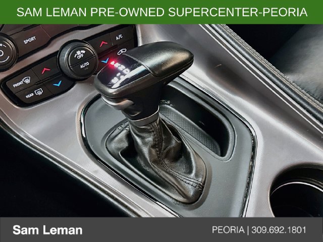 Used 2023 Dodge Challenger SXT RWD image 17