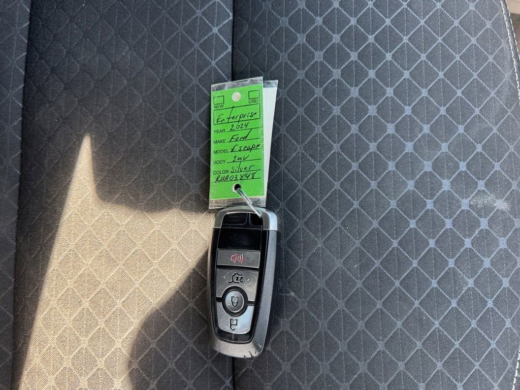 Used 2024 Ford Escape Active image 26