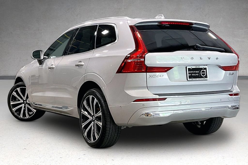 Certified 2023 Volvo XC60 B6 Ultimate w/ Climate Package AWD/4WD image 4