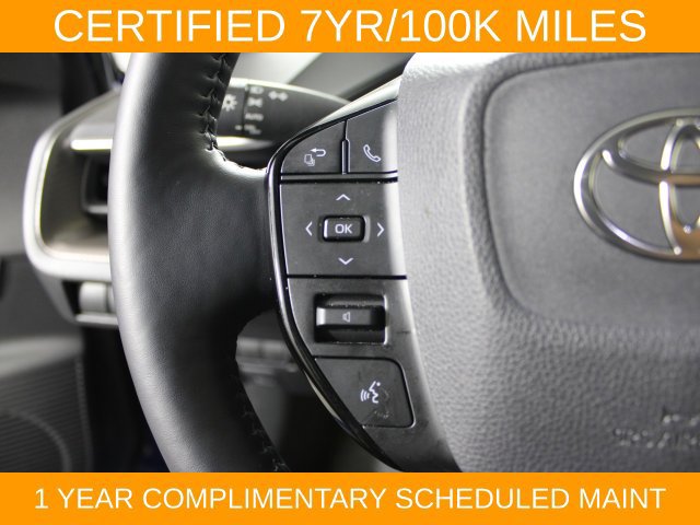 Used 2025 Toyota Prius XLE FWD image 22