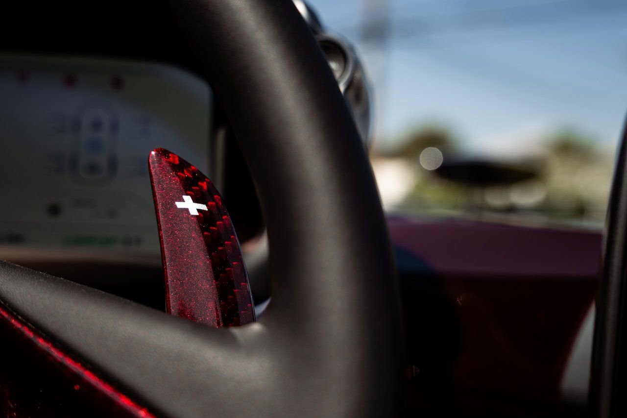 Used 2021 McLaren Elva image 12