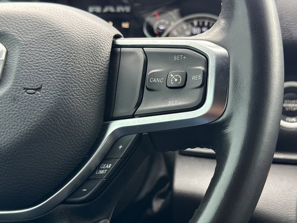 Used 2024 RAM 1500 Lone Star image 28