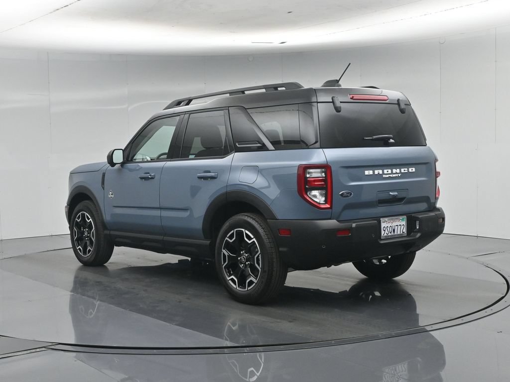 Used 2025 Ford Bronco Sport Outer Banks w/ Outer Banks Tech Package+ AWD/4WD image 7