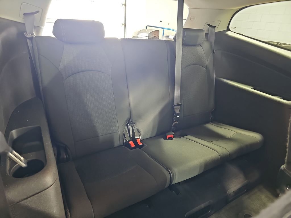 Used 2014 Chevrolet Traverse LT w/ All-Star Edition image 15