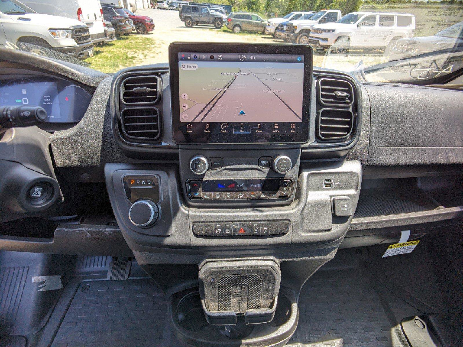 New 2024 RAM ProMaster 3500 w/ Delivery Van Package image 14