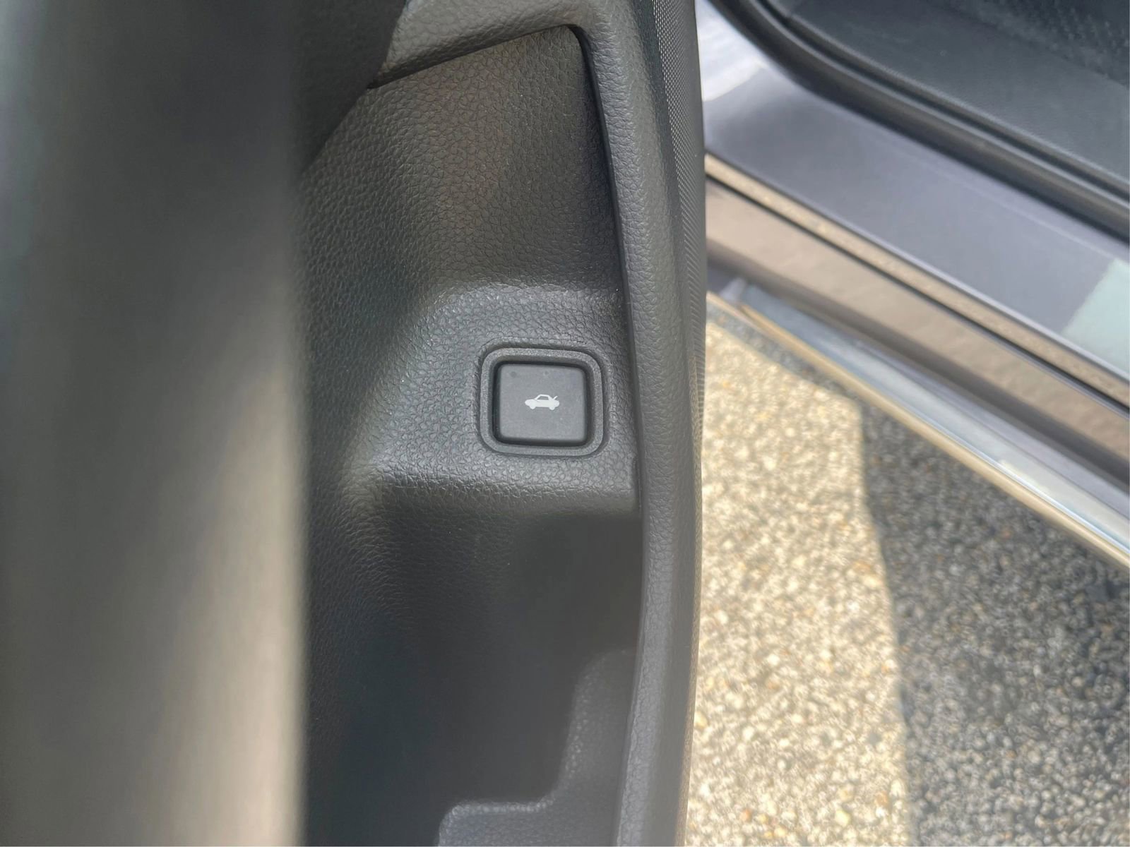 Used 2020 Honda Accord EX-L image 24