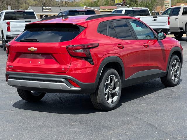 New 2026 Chevrolet Trax LT w/ Driver Confidence Package FWD image 39