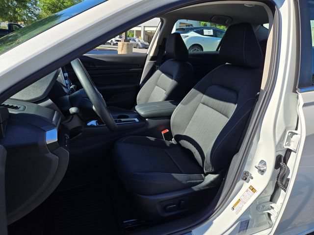 New 2026 Nissan Altima 2.5 SV FWD image 4