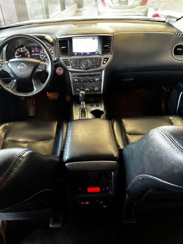 Used 2020 Nissan Pathfinder SL image 24