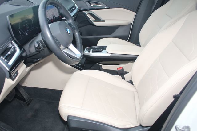 Certified 2023 BMW X1 xDrive28i w/ Convenience Package image 22